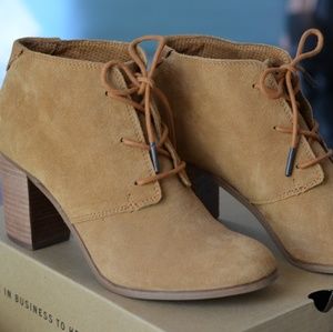 Toms Wheat Suede Women's Lunata Lace-Up Booties